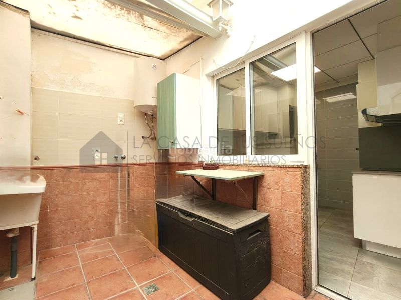 Foto 546df231-6d2e-4369-b2f0-6d8f3a69d9e2. Casa a Sax