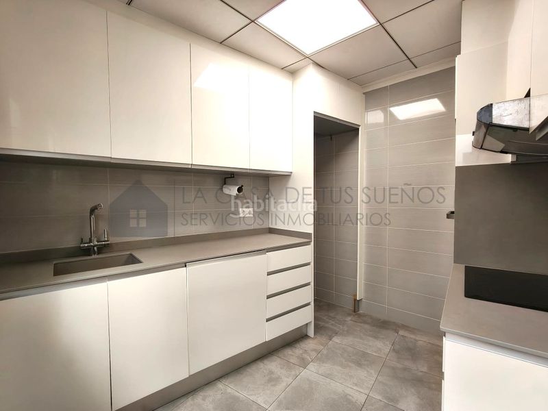 Foto 862481df-e494-4eaa-8b65-e7a774a94b72. Casa a Sax
