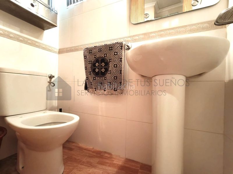 Foto ac1ae87b-fc1b-4029-88f3-b7079c7948b0. Casa a Sax