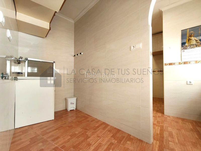 Foto bae20103-dc0e-461a-aa5d-b994dec79088. Casa a Sax