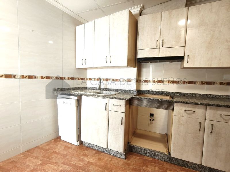 Foto c79e2a64-2324-419e-ba90-cbcc0d14103e. Casa a Sax