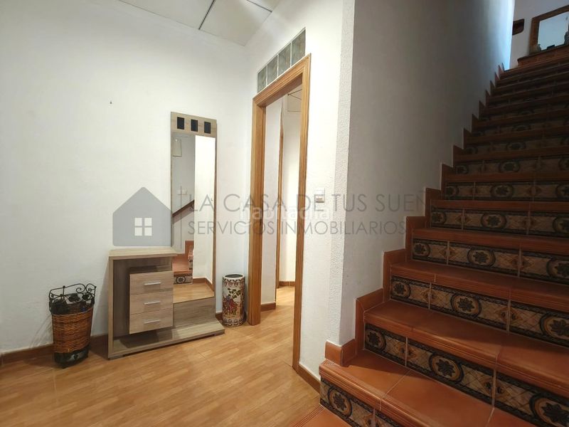 Foto ccea6e1e-c63e-456a-9d5d-f71b385b4e82. Casa a Sax
