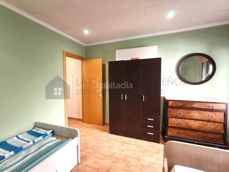 Foto d30d20c0-57b7-4270-a607-9088dabd2ac9. Casa a Sax