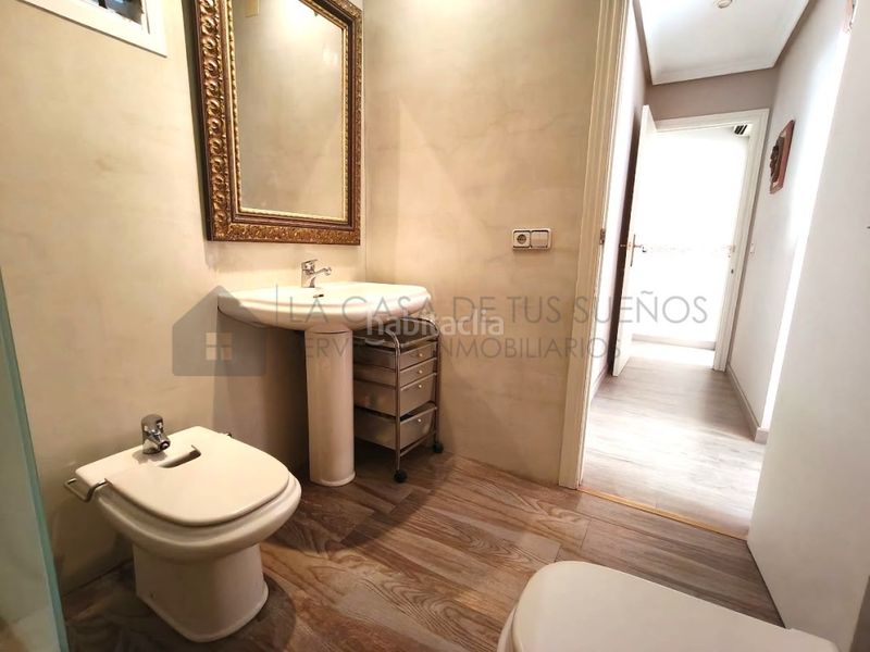 Foto 8acb8661-b144-435b-bd07-919b463456da. Pis a Sax
