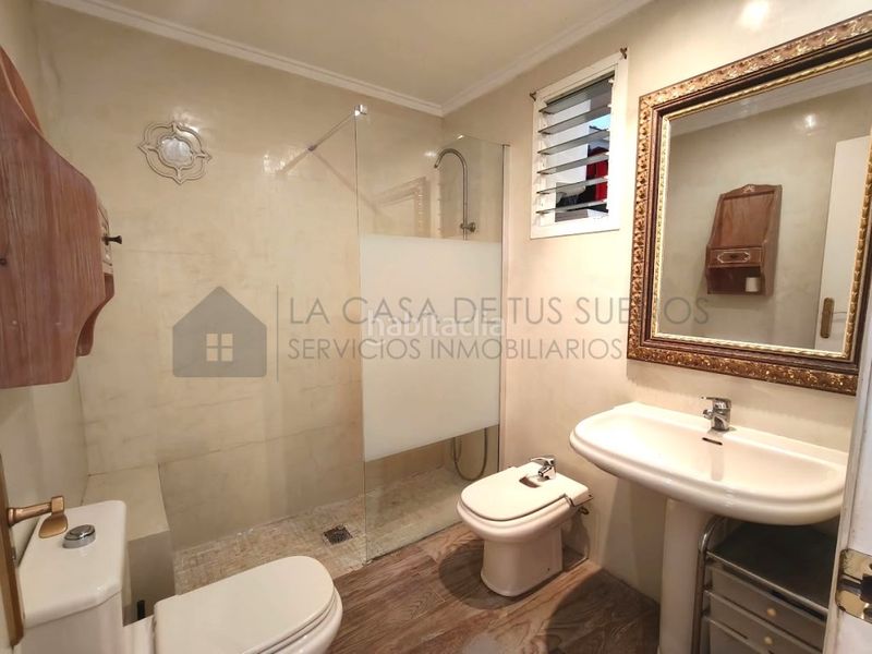 Foto b668ff97-5882-4791-8d92-b7255dc39153. Pis a Sax