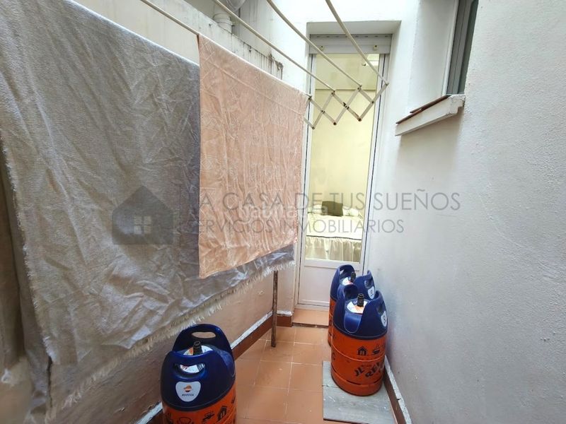 Foto b9f4a3bf-9584-4918-86c1-8d1f9ae20ff2. Pis a Sax