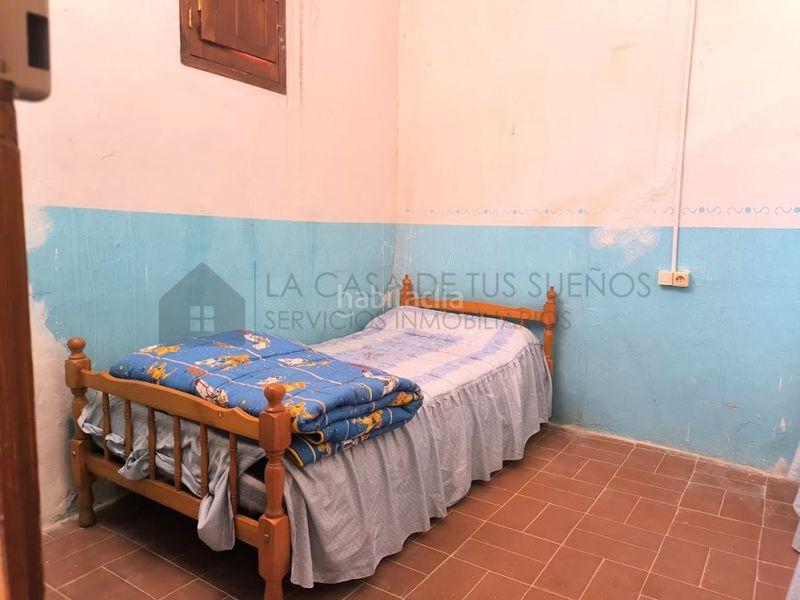 Foto 528fb4c0-84d6-443d-baa3-ba06f643ed24. Casa a Sax