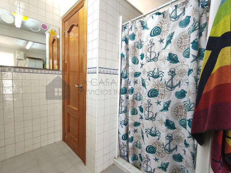 Foto b823a054-085a-4a1a-b95c-efe63e91786d. Xalet a Sax