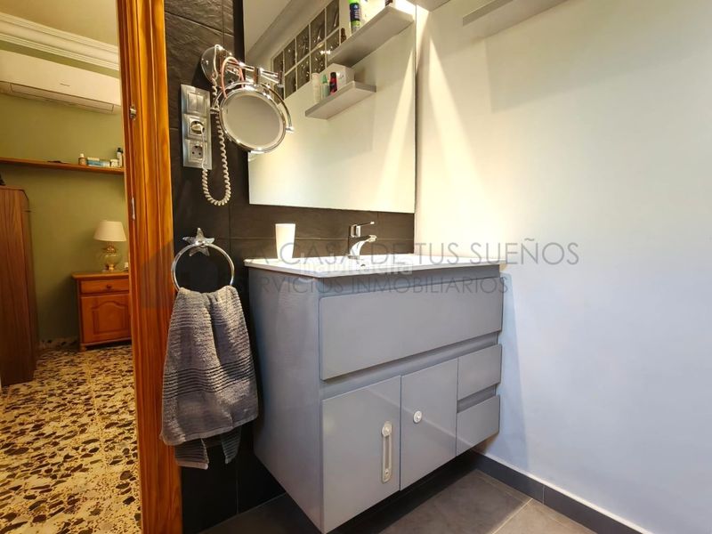 Foto e95ae37f-a5e6-4225-9bae-ca069c7d774b. Xalet a Sax