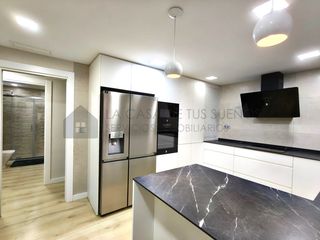 Flat in Avenida Madrid De