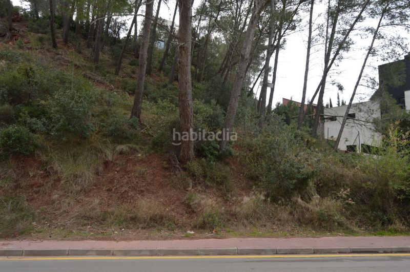 Foto cf32fc2a-f609-4d5d-b991-418d4d637a8c. Terreny residencial a Corbera de Llobregat