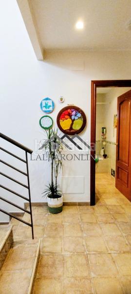 Foto 55b3b665-6559-44df-b023-194fc94adc70. Casa amb calefacció aparcament piscina a Vallirana