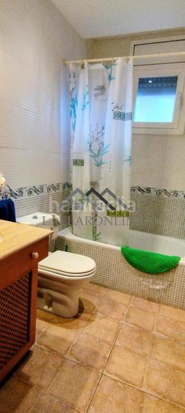 Foto aa3d5f1a-ef12-4258-98a3-357aeab65a68. Casa amb calefacció aparcament piscina a Vallirana