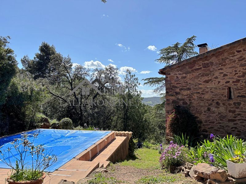 Foto 67478efc-e264-4409-a08d-1d33d98ac1b5. Masia amb calefacció piscina a Bigues i Riells del Fai