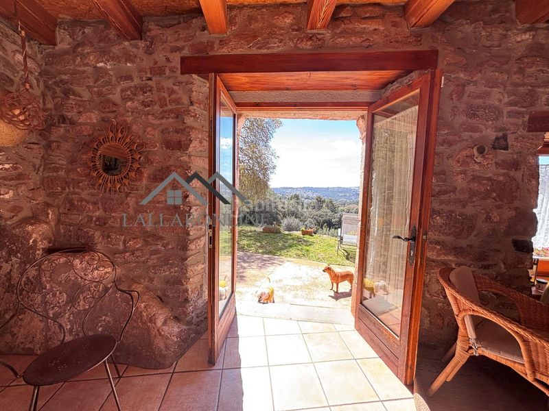 Foto d024a333-4717-4e82-9cad-208da760e16f. Masia amb calefacció piscina a Bigues i Riells del Fai