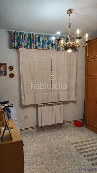 Foto 08a8d394-eefd-4501-bb10-8ce2f2f541eb. Xalet amb calefacció aparcament piscina a Almorox