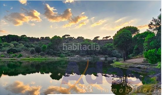 Foto cdf77774-c5a1-43af-bbf7-46bb9b209c6c. Xalet amb calefacció aparcament piscina a Almorox