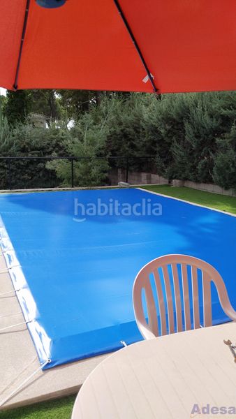 Foto 80f86aee-7d00-495f-9e18-30e0a47d34b6. Xalet amb calefacció aparcament piscina a Almorox