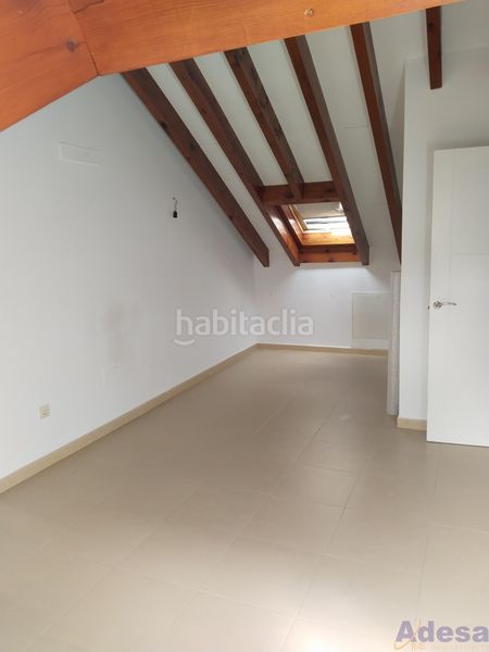 Foto a2cf82a3-12a0-4ec1-8d2d-e7d0bb49a7d9. Dúplex amb calefacció aparcament piscina a Centro Navalcarnero