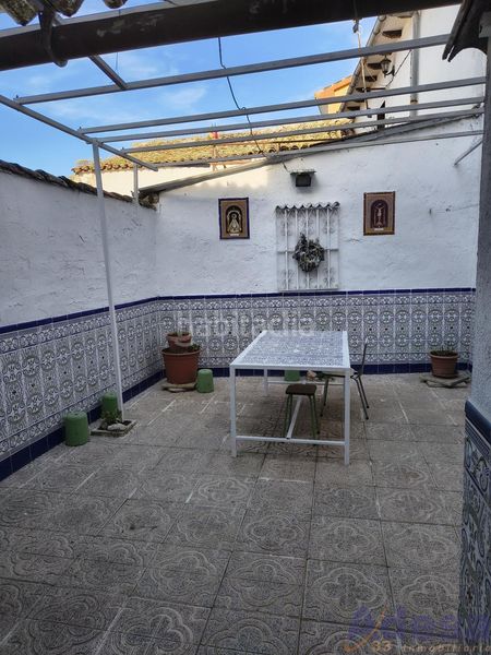 Foto 7c25a162-65ca-40cc-83bf-e30d43b9b044. Casa amb calefacció a Torre de Esteban Hambrán (La)