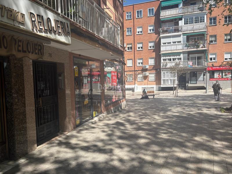 Foto 9c924085-8eb7-42b3-adc3-9439adf96d94. Local comercial en calle la cañada 85a local con gran visibilidad en Alcorcón