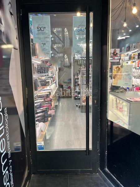 Foto 8b0ced7b-8c6f-4841-924b-e11f097360d7. Location local commercial dans Casco Antiguo Alcorcón