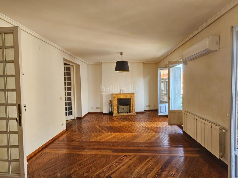 Foto 4378e585-c9a7-40d9-9674-4acdf3cb2fdb. Rent flat with heating in Almagro Madrid