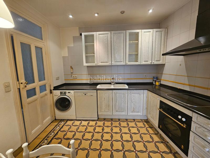 Foto aa897219-eb61-42f7-987c-01d5e61c1fc8. Rent flat with heating in Almagro Madrid