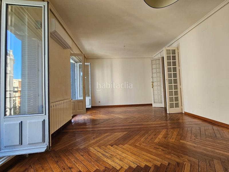 Foto ed3fedc2-3ec0-4082-a7ac-6caaa385f019. Rent flat with heating in Almagro Madrid