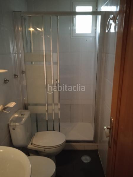 Foto 4aa6d119-4be4-4ba3-9148-63cf81bceae4. Piso  en venta en calle poeta blas de otero en Madrid