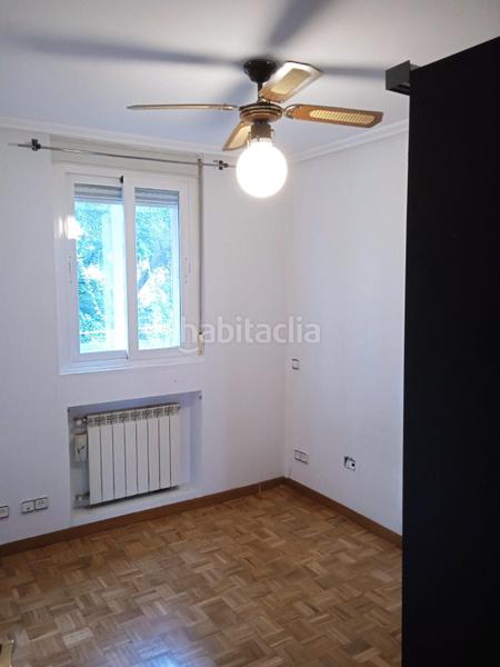 Foto 6b64904b-6e73-454d-be66-7c8096630b4e. Piso  en venta en calle poeta blas de otero en Madrid