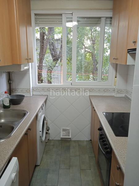 Foto 84235599-251f-46af-bcd6-4516d6225efc. Piso  en venta en calle poeta blas de otero en Madrid