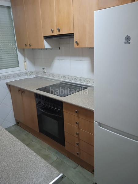 Foto 894c5479-8a76-4ad8-a405-799c2883e23c. Piso  en venta en calle poeta blas de otero en Madrid