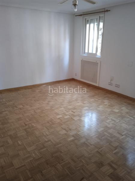 Foto b87c55f3-bbb0-4a6a-a4b8-b9c3bab0477e. Piso  en venta en calle poeta blas de otero en Madrid