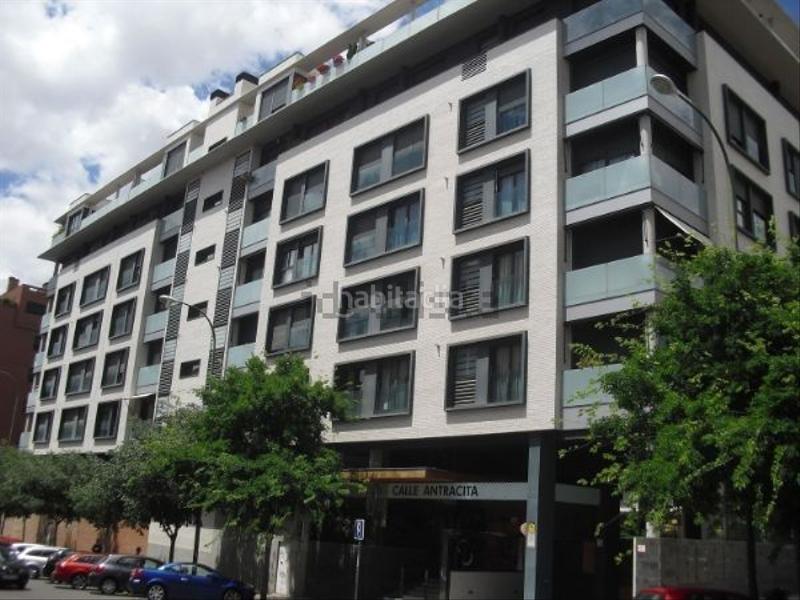 Foto ba2bd7c1-9388-406f-8d2a-43ee3af2ce04. Alquiler ático  en alquiler calle antracita, en Legazpi en Madrid