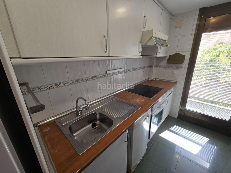 Foto 2a59fa9a-2837-45cd-a617-13d5da399f8f. Alquiler piso en Castillejos-Cuzco Madrid