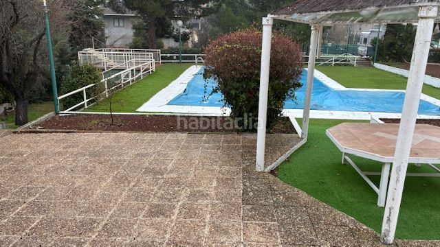 Foto 196cd1f0-ad18-4af1-b4d4-f85b37a65f42. Casa amb calefacció piscina a Pino Alto-Navarredonda Valdemorillo