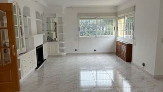 Haus  Puente caído. Chalet en venta en calle puente caido