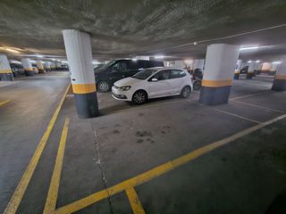 Autoparkplatz in FERNANDO EL CATÓLICO