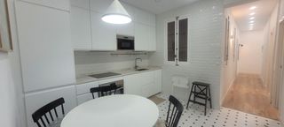 Location Appartement  Benito gutiérrez. Piso en alquiler en calle benito gutiérrez