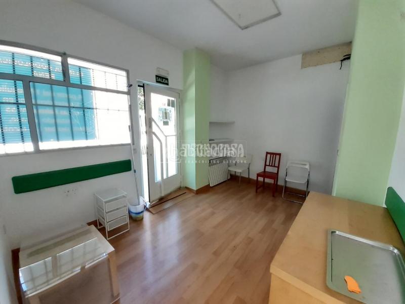 Foto 2d144e44-1a72-4f6e-abae-1a9097eafb11. Rent business premise in Centro Móstoles