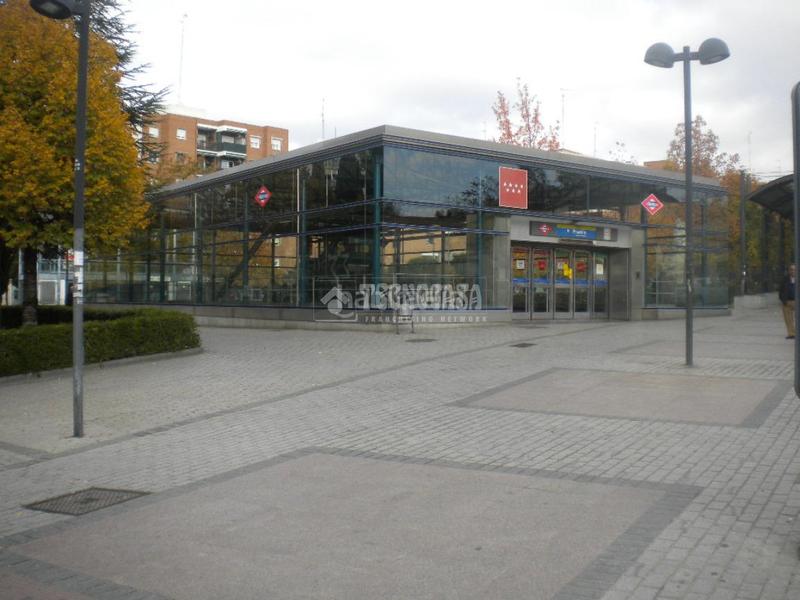 Foto 38da3e84-d9e8-4467-9623-15ffa222431a. Parking coche boxplaza de garaje en venta en Centro Móstoles