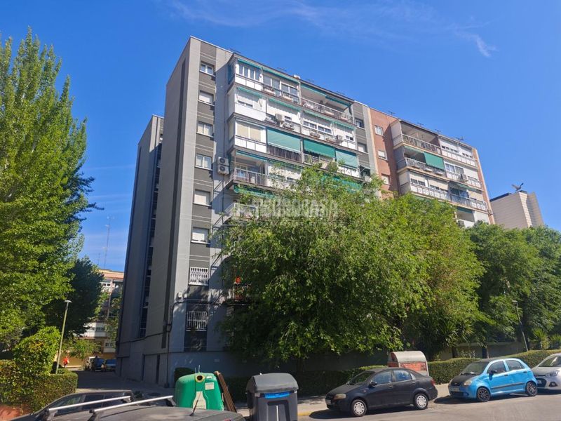 Foto ca677f04-ed01-4737-848a-3436a761a234. Piso  en venta en Suroeste - Zona Hospital Móstoles
