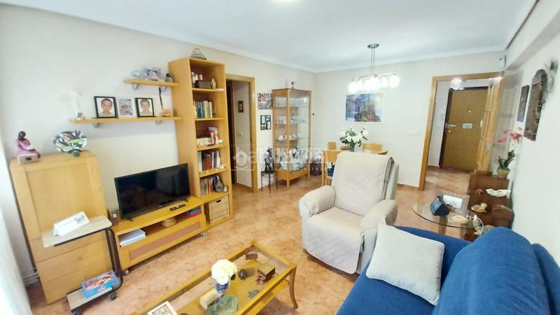 Foto cb5e4783-5621-4045-b25c-01c6e445d2ec. Piso  en venta en Suroeste - Zona Hospital Móstoles