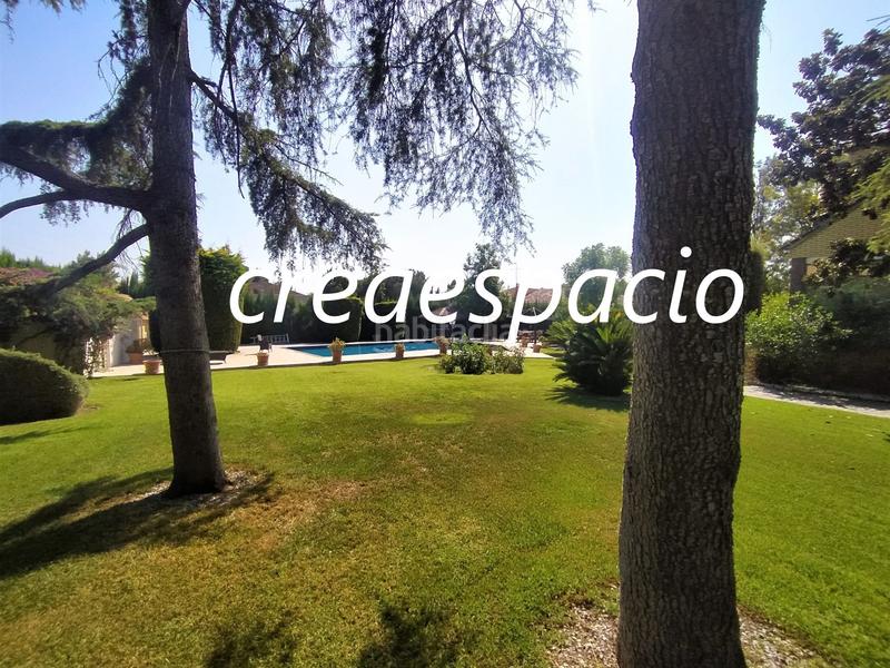 Foto 3b05f8b5-69ab-4939-8203-badd4cc61fa9. Casa en carrer cirerers 14a en Casas Verdes Paterna