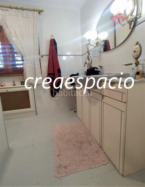 Foto 4607ca0a-52c4-4f94-afad-27151d6d4683. Casa en carrer cirerers 14a en Casas Verdes Paterna