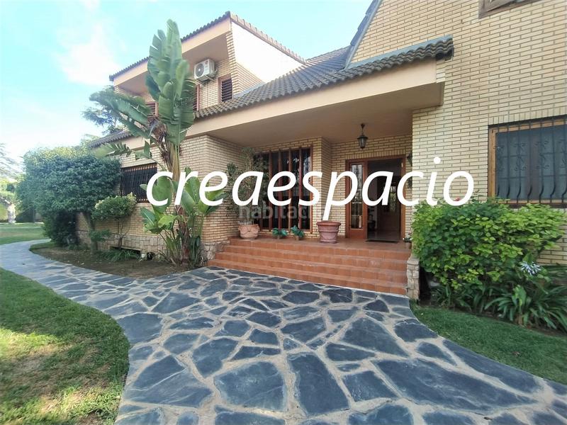Foto 7797596a-52f6-41ac-bd35-13a2378de163. Casa en carrer cirerers 14a en Casas Verdes Paterna