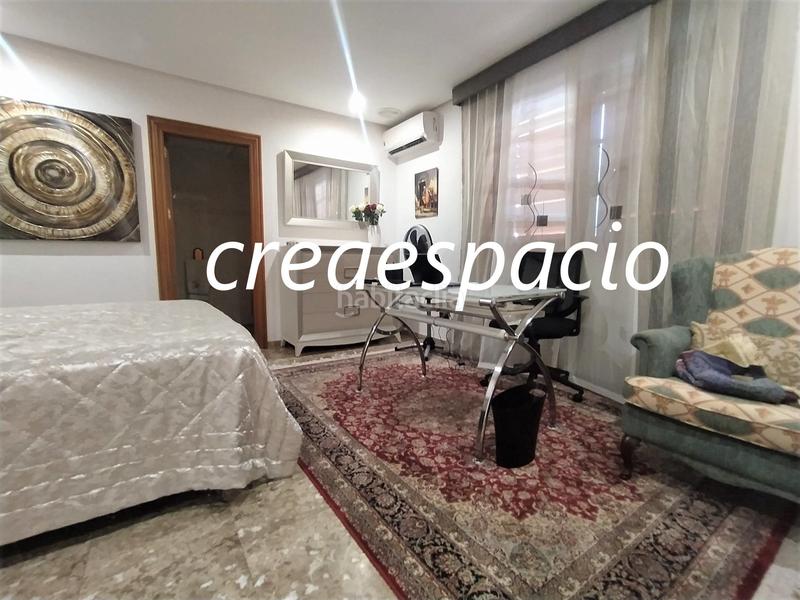 Foto c7e58a13-c239-4e34-b52c-8364cd36614d. Casa en carrer cirerers 14a en Casas Verdes Paterna
