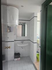 Büro  Calle de tomás bretón. Se vende oficina en rentabilidad desde el 2.007, magníficamente