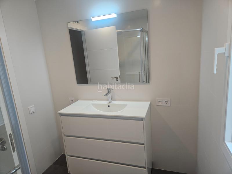 Foto 1cd06dd6-f987-44dd-a06b-c7b402ed4d87. Location appartement avec chauffage dans Comillas Madrid